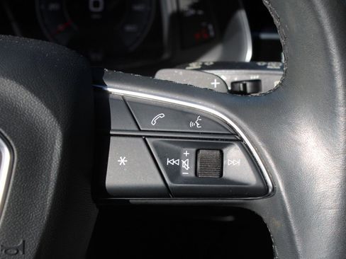 Used 2021 Audi Q7 2.0T Premium Plus image 24