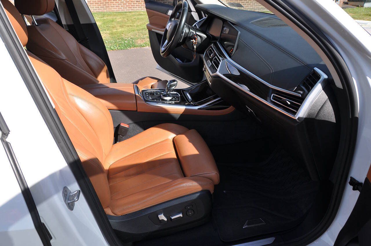 Used 2019 BMW X7 xDrive40i AWD/4WD image 29