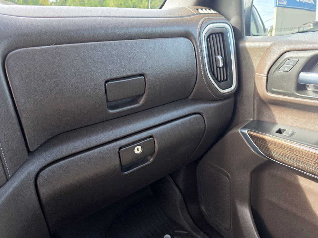 Used 2021 Chevrolet Silverado 1500 LT w/ All Star Edition Plus AWD/4WD image 26