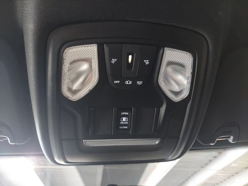 Used 2021 RAM 2500 Tradesman AWD/4WD image 19