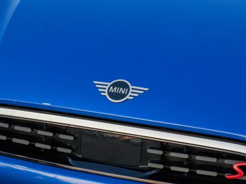 Used 2025 MINI Cooper S image 52