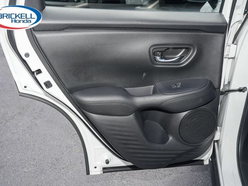 Certified 2023 Honda HR-V LX image 12