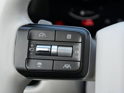 Used 2026 Hyundai Palisade SEL FWD image 11