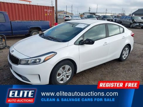 Used 2017 Kia Forte LX w/ LX Popular Package image 4
