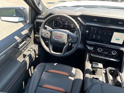 New 2026 GMC Sierra 1500 AT4 image 17