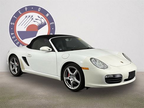 Used 2008 Porsche Boxster S image 2