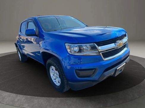 Used 2019 Chevrolet Colorado W/T w/ WT Convenience Package image 3