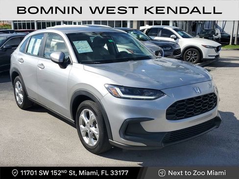 Used 2024 Honda HR-V LX image 1