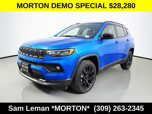 New 2026 Jeep Compass Latitude image 3