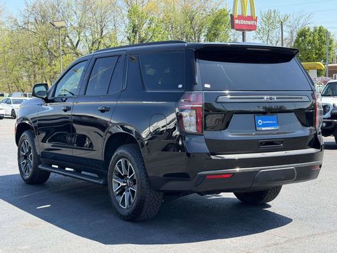 Used 2022 Chevrolet Tahoe Z71 w/ Z71 Off-Road Package AWD/4WD image 3