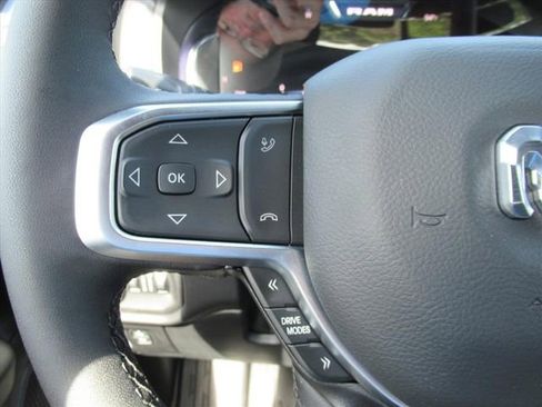 New 2026 RAM 1500 4x4 Crew Cab image 22