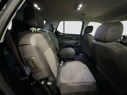 Used 2019 Chevrolet Traverse LT image 28