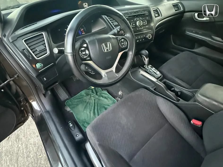 Used 2013 Honda Civic LX image 10