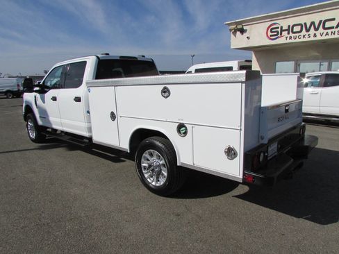 Used 2021 Ford F350 XLT image 12