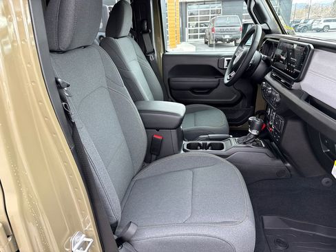 New 2026 Jeep Gladiator Willys image 14