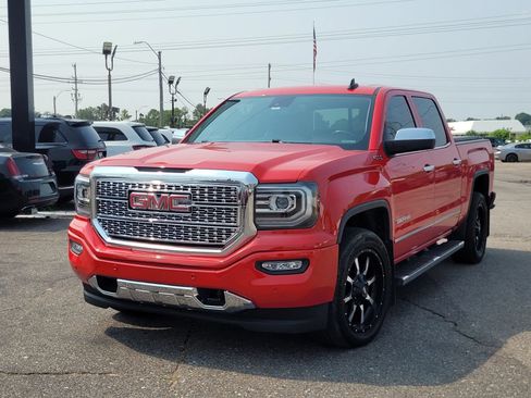 Used 2017 GMC Sierra 1500 SLT AWD/4WD image 2