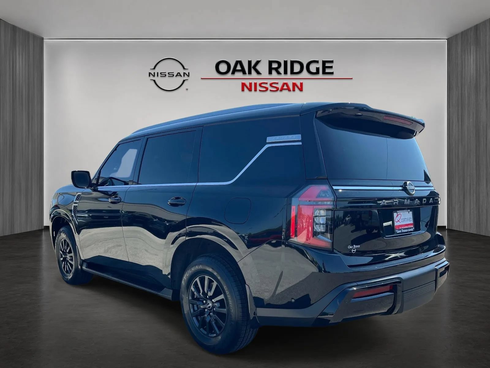 Used 2025 Nissan Armada SV RWD image 5