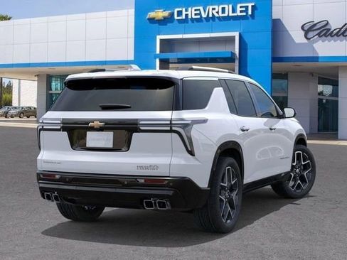 New 2026 Chevrolet Traverse High Country FWD image 4