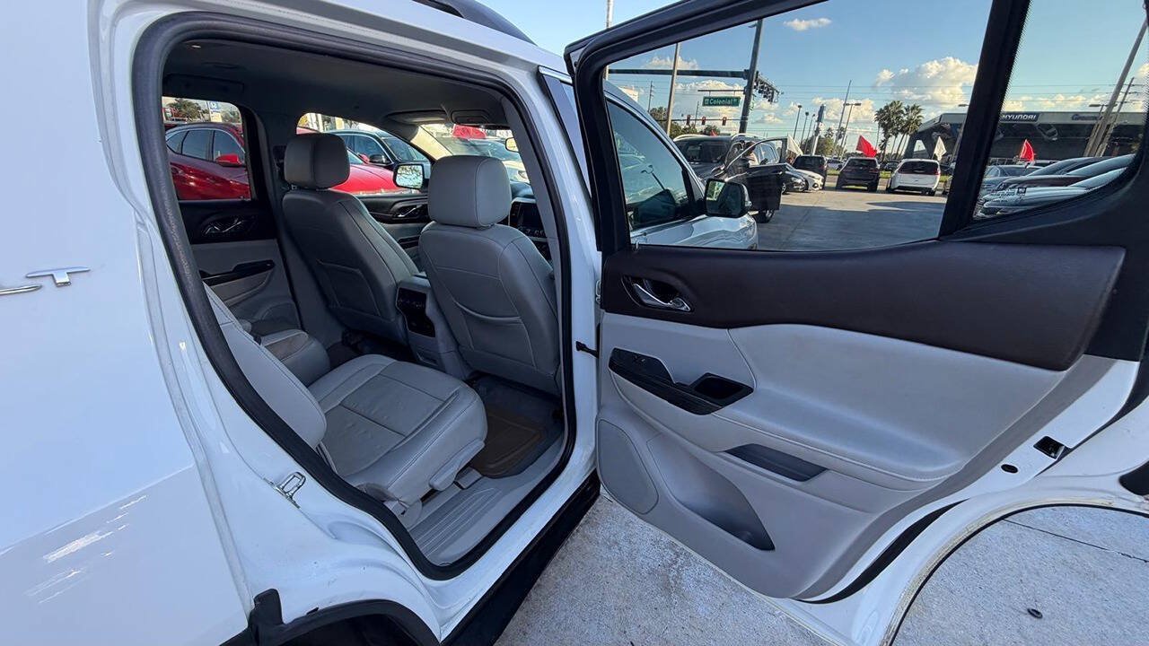 Used 2020 GMC Acadia SLT w/ Driver Alert Package II FWD image 15