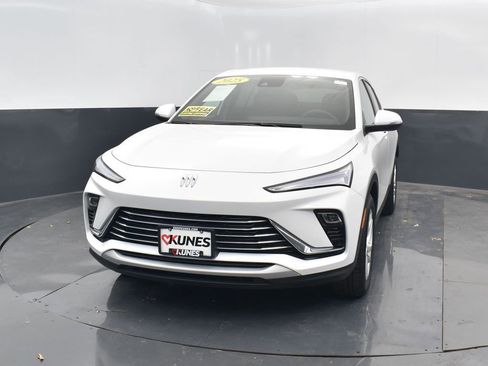 Used 2025 Buick Envista Preferred image 7