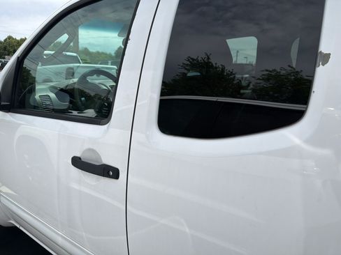 Used 2006 Nissan Frontier XE w/ (G01) XE Preferred Pkg RWD image 10