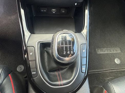 Used 2023 Kia Forte GT FWD image 25