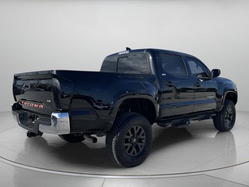 Used 2023 Toyota Tacoma SR5 RWD image 3