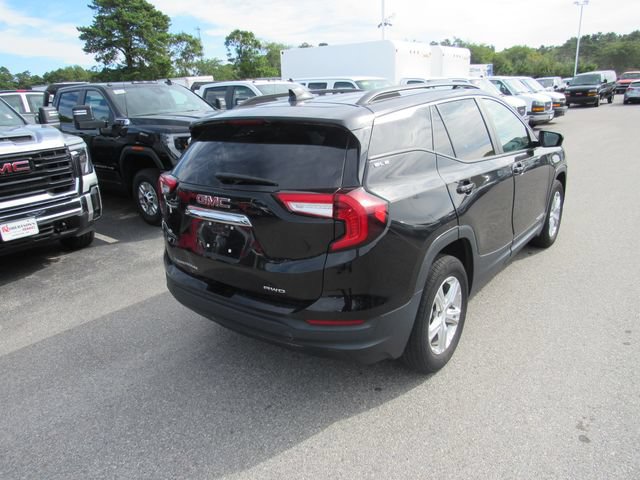 Certified 2022 GMC Terrain SLE w/ Driver Convenience Package AWD/4WD image 5