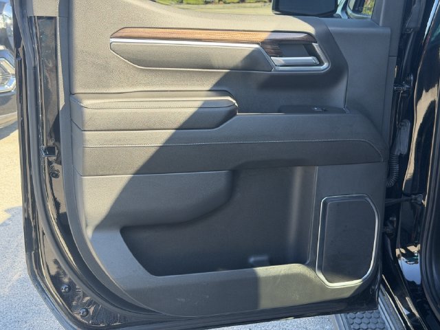 Used 2023 Chevrolet Silverado 1500 LT RWD image 33