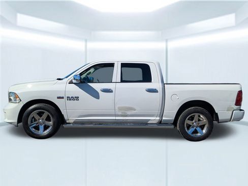Used 2013 RAM 1500 Express image 2