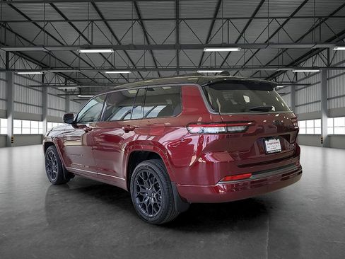 New 2026 Jeep Grand Cherokee L Summit w/ Obsidian Package AWD/4WD image 2