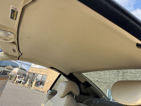 Used 2007 Mercedes-Benz SL 550 w/ Premium Pkg I image 19