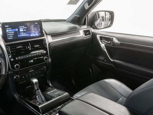 Used 2022 Lexus GX 460 Premium w/ Premium Plus Package AWD/4WD image 12