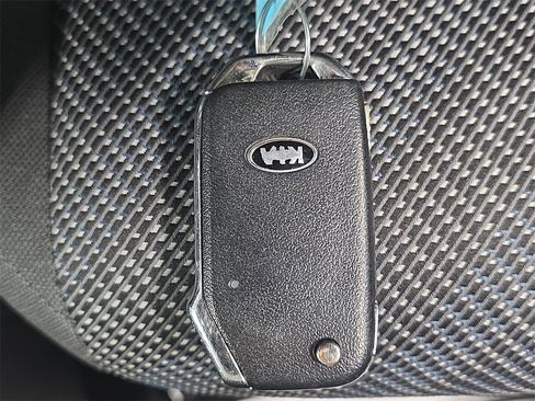 Used 2021 Kia Seltos LX image 33