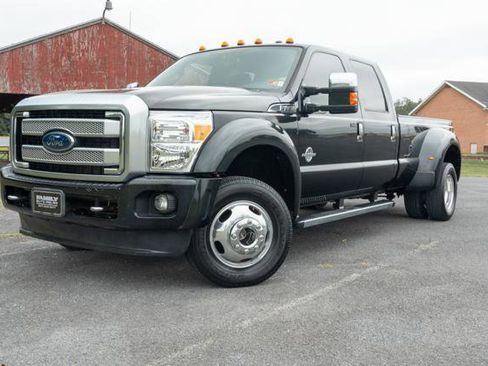 Used 2013 Ford F450 Platinum image 1