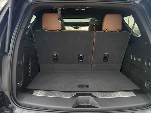 Used 2025 Chevrolet Tahoe High Country image 22