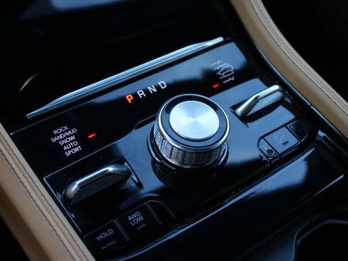 Used 2024 Jeep Grand Cherokee L Summit AWD/4WD image 29