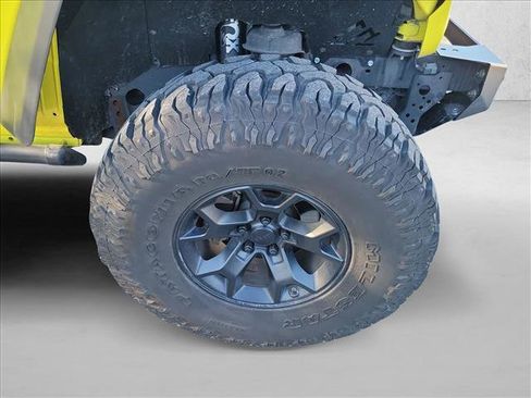Used 2023 Jeep Wrangler Rubicon w/ Cold Weather Group image 10
