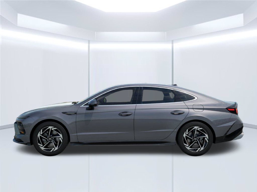 New 2026 Hyundai Sonata SEL FWD image 3