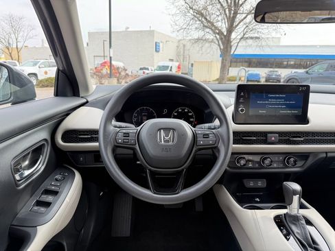 New 2026 Honda HR-V LX image 2