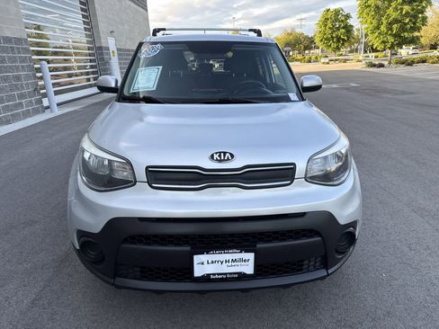 Used 2018 Kia Soul image 9