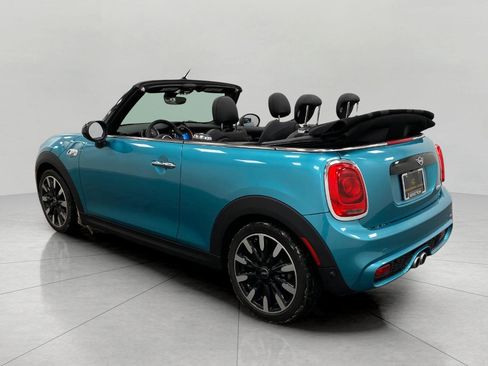 Used 2019 MINI Cooper S w/ Storage Package image 9