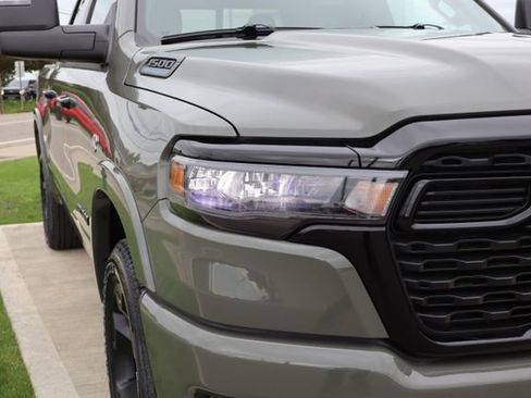 Used 2026 RAM 1500 Big Horn AWD/4WD image 4