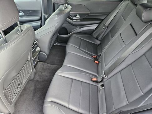Certified 2025 Mercedes-Benz GLE 450 4MATIC image 28
