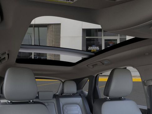 New 2024 Ford Escape SE w/ PHEV Premium Package image 22