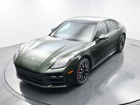 Used 2025 Porsche Panamera 4S image 36