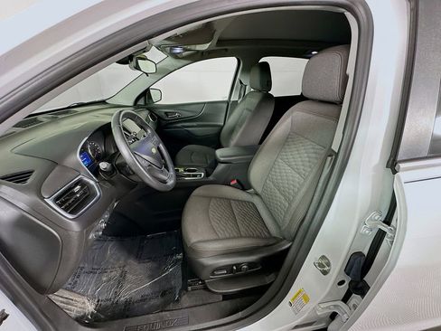 Used 2021 Chevrolet Equinox LT image 29