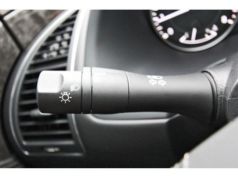 Certified 2021 Nissan Armada Platinum image 13