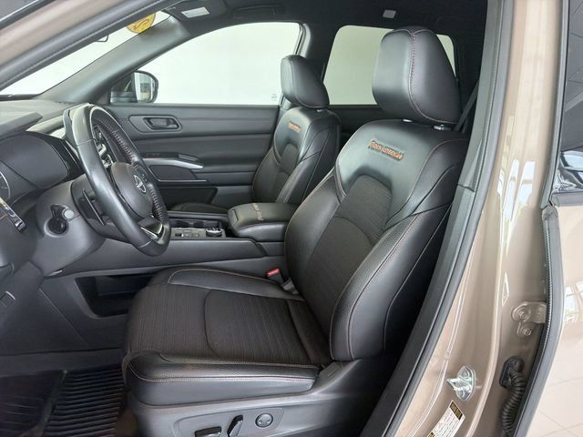Used 2023 Nissan Pathfinder Rock Creek AWD/4WD image 20