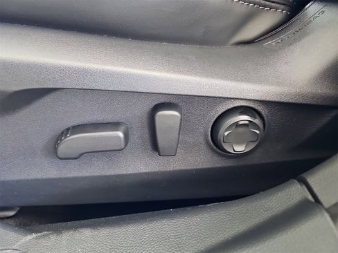 New 2025 Subaru Outback Limited image 28